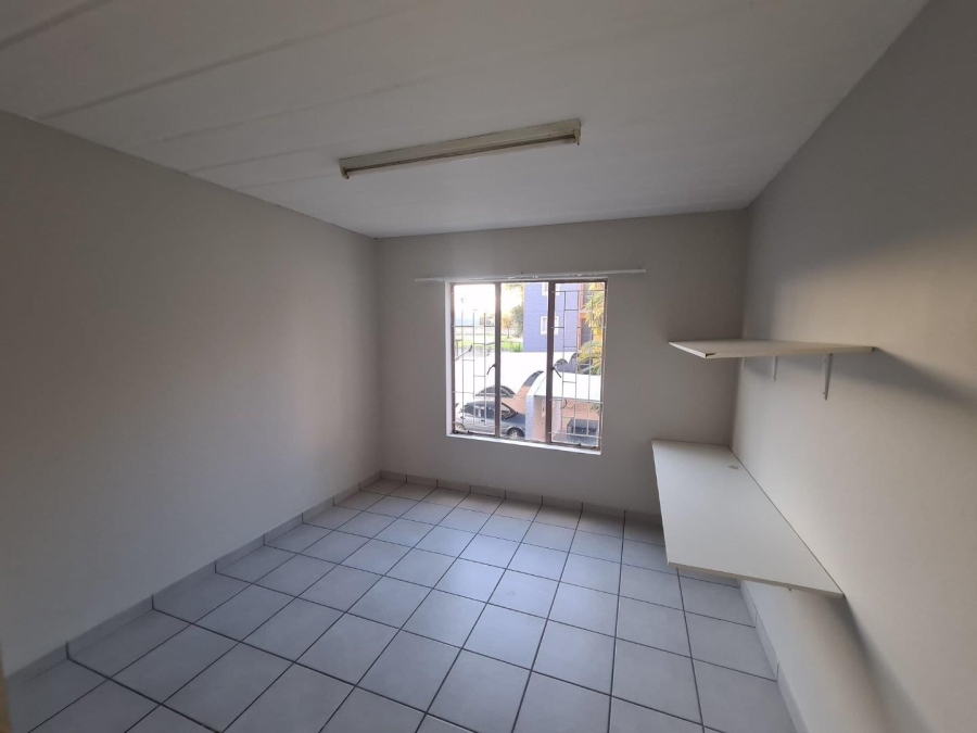 1 Bedroom Property for Sale in Die Bult North West